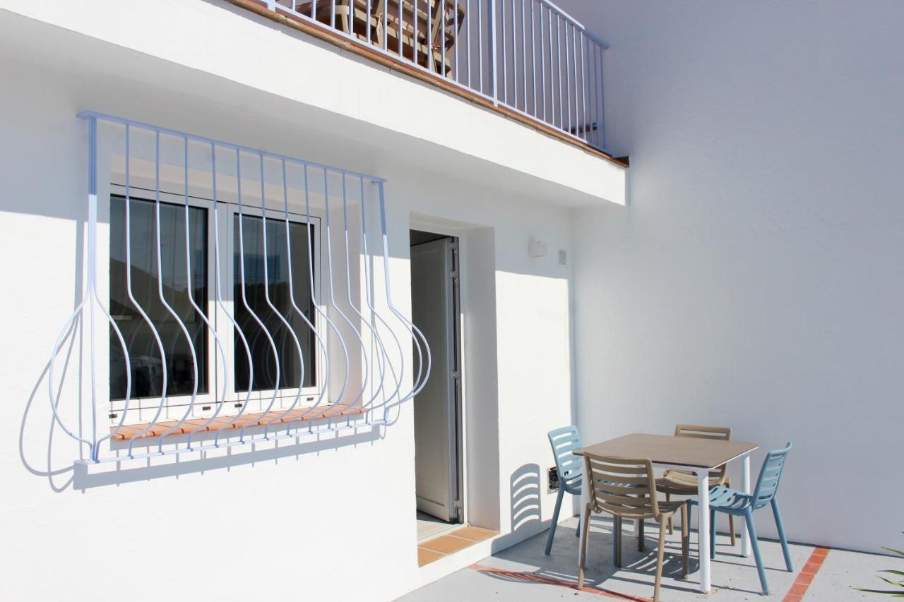 Villa La Costa - 3 Apartamentos Turisticos โรเซส ภายนอก รูปภาพ